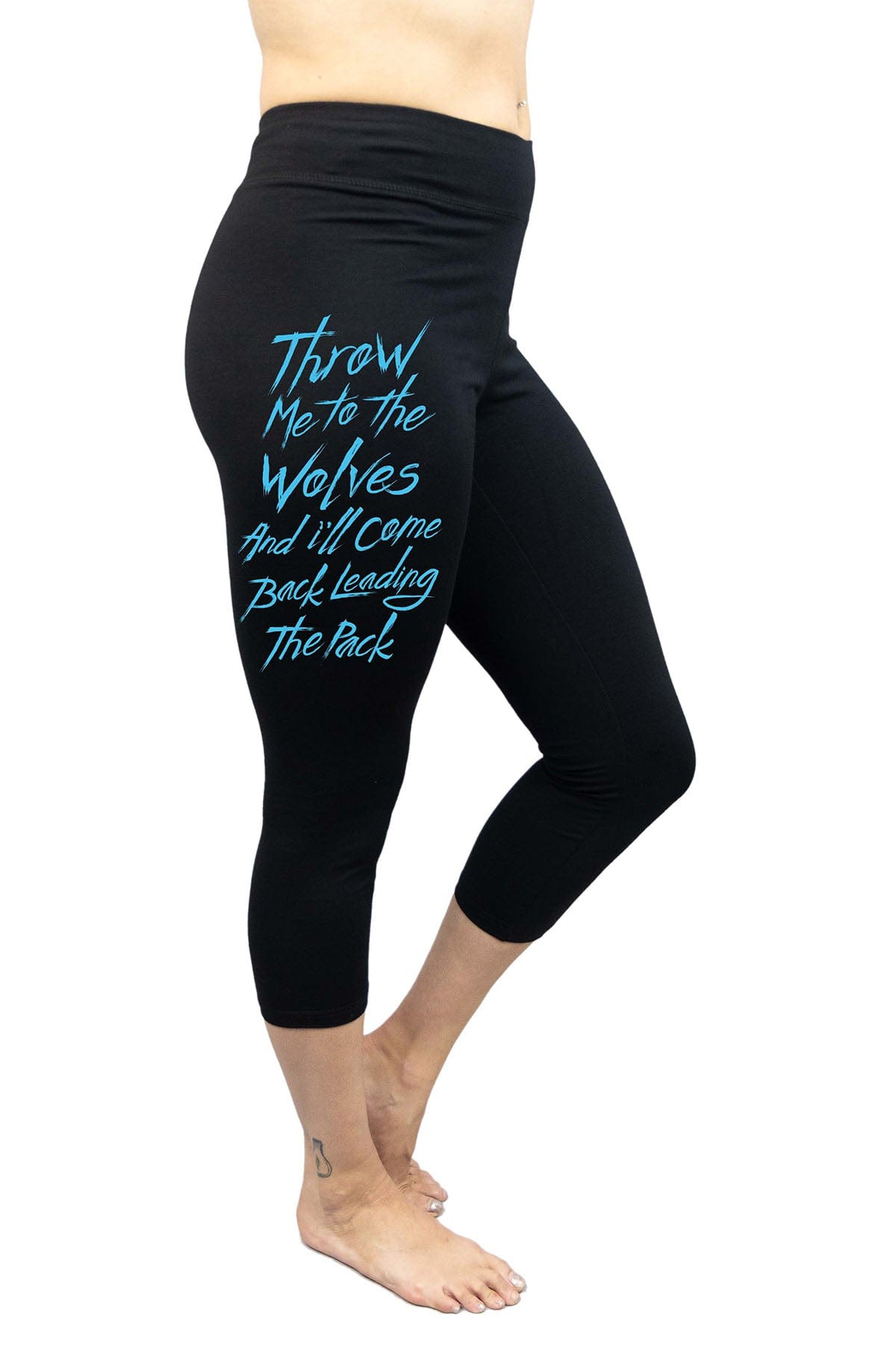 Black Wolf Capris for Women Printed Black Capri Leggings With Grey Wolf  Illustration on Both Sides of Capri Pants, Perfect Yoga Wear Gift -  UK